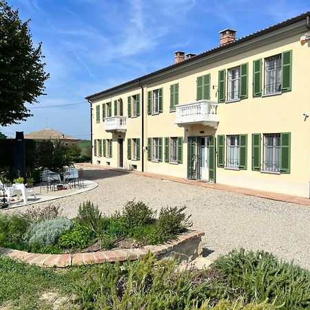 비냘레 Belcasale B&B 외부 사진