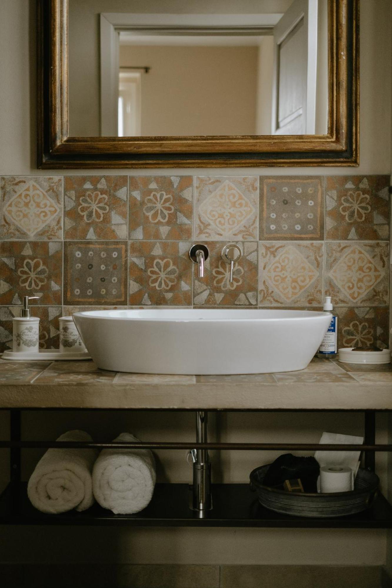 비냘레 Belcasale B&B 외부 사진